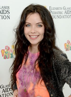 Grace Phipps - poza 16