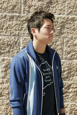 Steven Yeun - poza 29