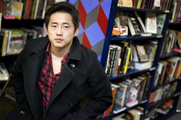 Steven Yeun - poza 27