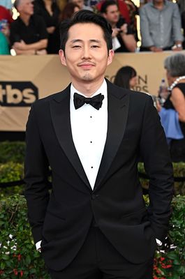Steven Yeun - poza 4