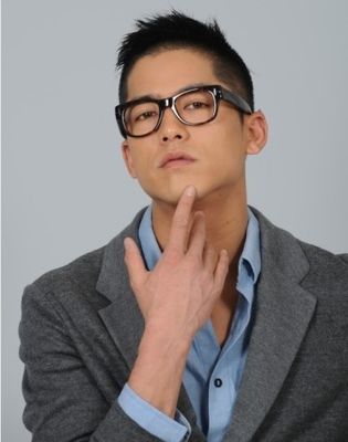 Yong Woo Lee - poza 27