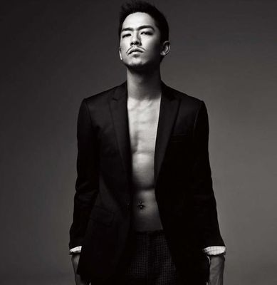 Yong Woo Lee - poza 14