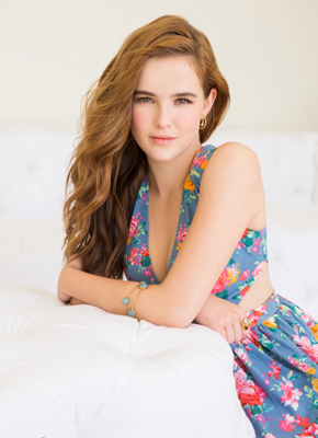 Zoey Deutch - poza 34