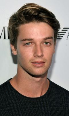 Patrick Schwarzenegger - poza 9