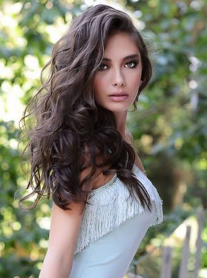Neslihan Atagül - poza 4