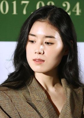 Jeong Eun-Chae - poza 1