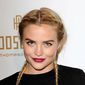 Maddie Hasson - poza 13