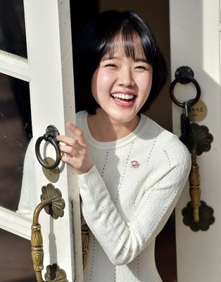 Hyang-gi Kim - poza 16