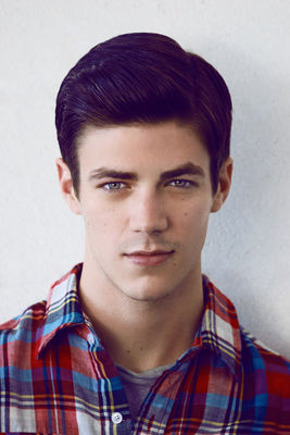 Grant Gustin - poza 22