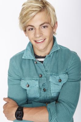 Ross Lynch - poza 14