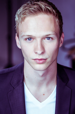 Will Tudor - poza 2