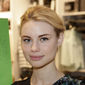 Lucy Fry - poza 18