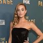 Brianne Howey - poza 4