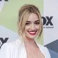 Brianne Howey - poza 10