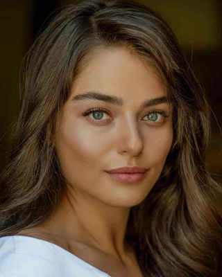 Ayça Aysin Turan - poza 4