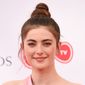 Millie Brady - poza 14