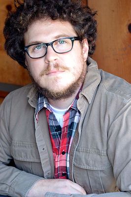 Cameron Britton - poza 4