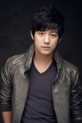 Seo Jun-Young - poza 1