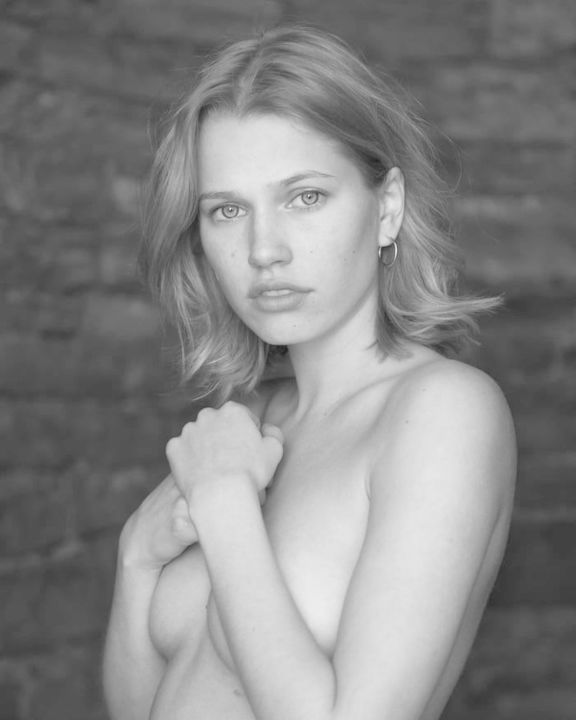 Thea Sofie Loch Næss Topless