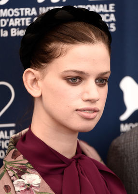 Lily McMenamy - poza 16