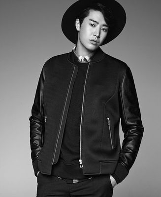 Min Woo Park - poza 27