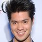 Ross Butler - poza 7