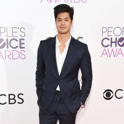 Poze Ross Butler - Actor - Poza 2 din 8 - CineMagia.ro