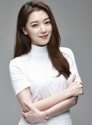 Jo Woo-Ri - poza 1