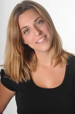 Julia Rabello - poza 16