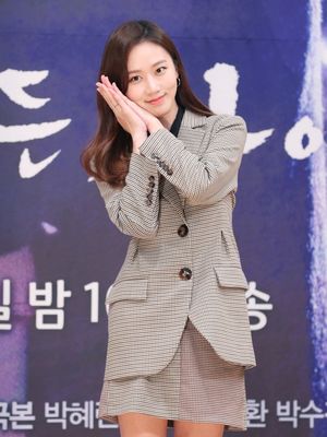 Ko Sung-Hee - poza 15