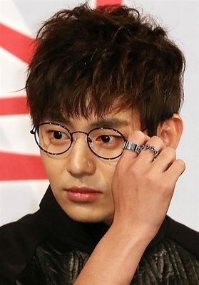 Yong-Joon Ahn - poza 9