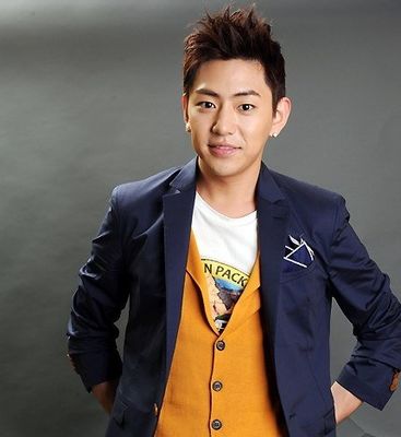 Yong-Joon Ahn - poza 19