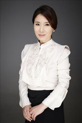 Hwang Young Hee - poza 3