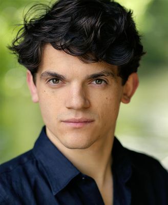 Edward Bluemel - poza 4