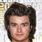 Joe Keery - poza 16