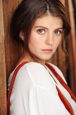 Emily Bader - poza 1