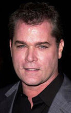Ray Liotta in costum de epoca
