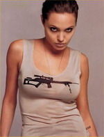 Angelina Jolie - asasina in "Wanted"