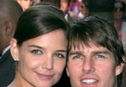 Articol Tom Cruise si Katie Holmes - dezbracati intr-un pictorial