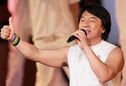 Articol Jackie Chan interpreteaza imnul Jocurilor Olimpice