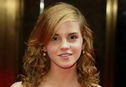 Articol Emma Watson nu stie daca vrea sa urmeze o cariera in cinematografie