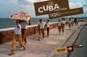 Articol "Cuba continuă" - o expoziţie Cosmin Bumbuţ adusă de Karousel la TIFF 2009