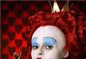 Articol Cele două regine din Alice in Wonderland al lui Tim Burton se arată la faţă