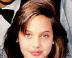 Angelina Jolie - la şapte ani, în primul ei film
