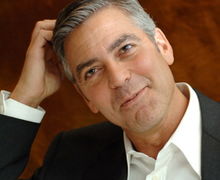 George Clooney - accidentat la mână