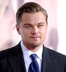 DiCaprio face pantofi, Jolie îl împuşcă