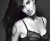 Megan Fox se dezbracă pentru o campanie publicitară - GALERIE FOTO