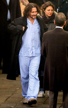 Johnny Depp, în pijama prin Veneţia