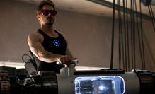 Robert Downey Jr. se pregăteşte pentru Iron Man 3