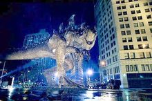 Godzilla face din nou praf cinematografele